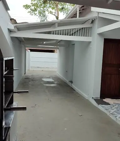 excelente casa ótima localização-3